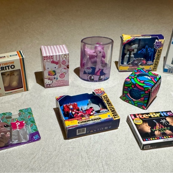 Assorted Mini Brands - Picture 2 of 4